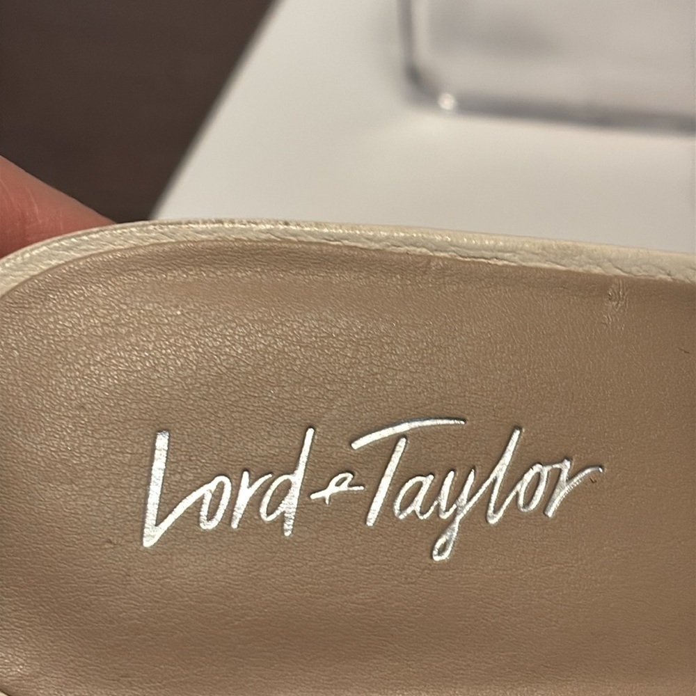 Lord & Taylor White Leather Mules - Picture 2 of 10